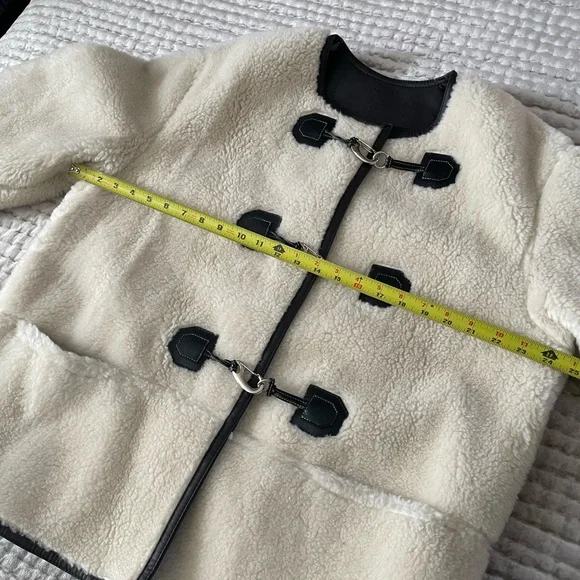 Korea by We Are Shearling Jacket Wool blend Teddy Double Sided One Size - Picture 5 of 16